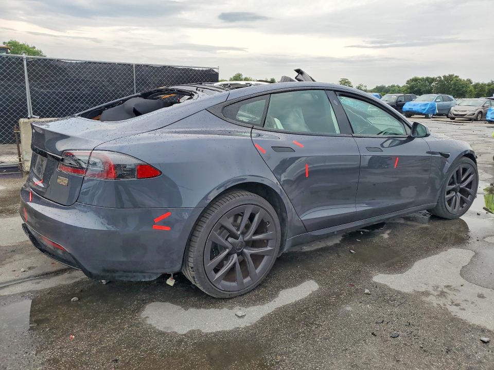 2021 Tesla Model s VIN 5YJSA1E5XMF434160 COPART salvage auction — PARTIAL REPAIR, Fl - Cert Of Title Slvg Rebuildable, sold $11,100 on 2026-09-03 (photo 3)