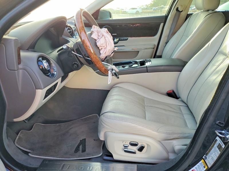 2011 Jaguar Xj VIN SAJWA2GB8BLV01845 COPART salvage auction — FRONT END, Fl - Cert Of Title Slvg Rebuildable, sold $350 on 2026-07-31 (photo 7)