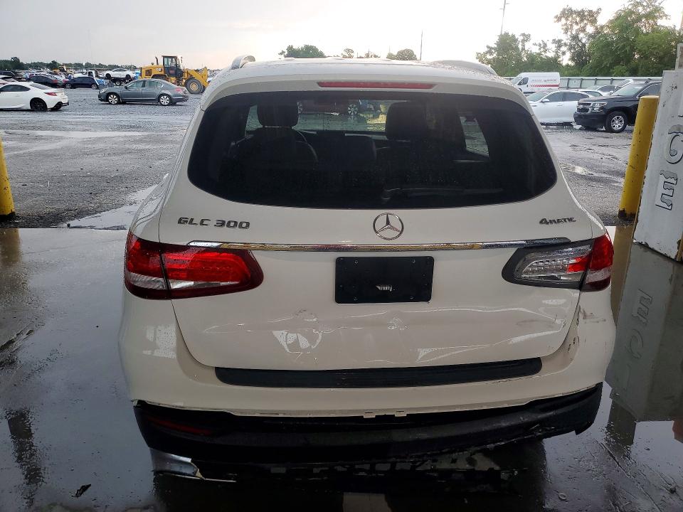 2019 Mercedes-benz Glc VIN WDC0G4KB7KV162015 COPART salvage auction — REAR END, FL - CERTIFICATE OF TITLE (P), sold $8,200 on 2026-07-27 (photo 6)