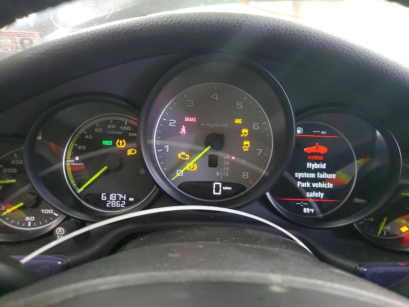 2016 Porsche Panamera VIN WP0AD2A77GL040584 COPART salvage auction — FRAME DAMAGE, NC - DLR ONLY-CLEAN/OVER 25% DAMAGE, sold $11,000 on 2026-07-29 (photo 9)