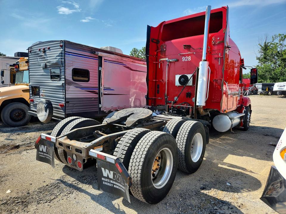 2016 Freightliner Conventional VIN 1FVXA7CG2GLHE4529 COPART salvage auction — FRONT END, WI - CERTIFICATE OF TITLE, sold $12,600 on 2026-08-25 (photo 3)