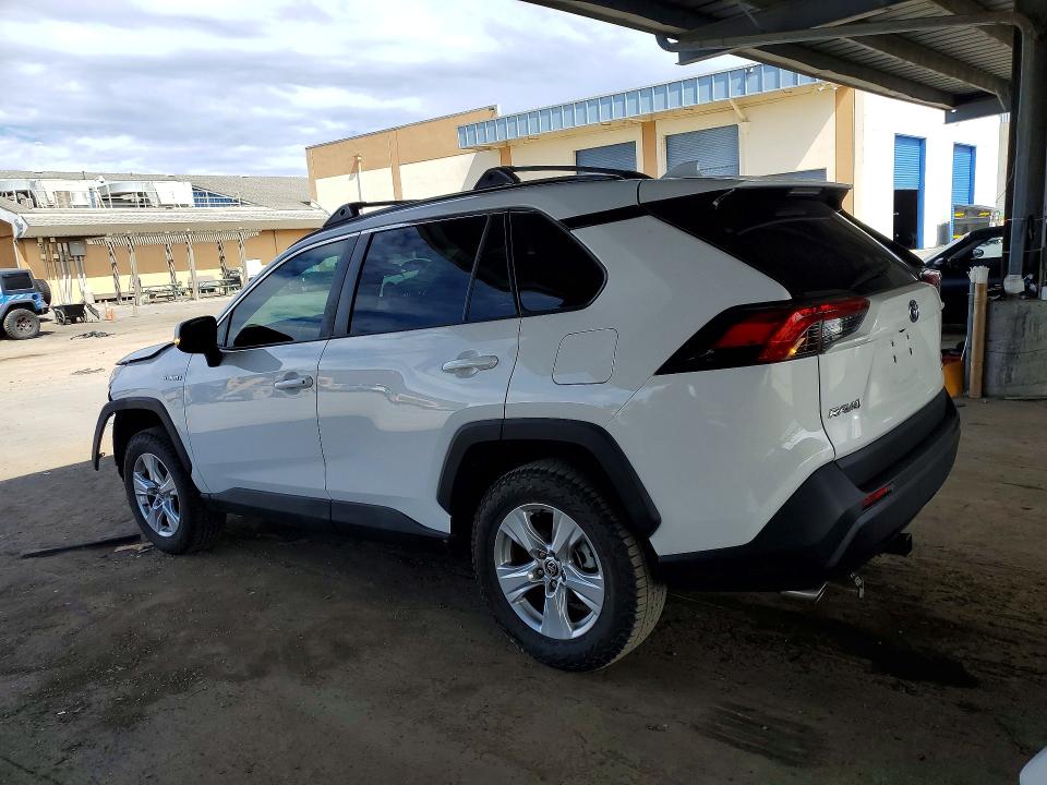 2021 Toyota Rav 4 VIN 2T3R6RFV3MW013498 COPART salvage auction — FRONT END, Ca - Salvage Certificate, sold $8,200 on 2026-07-30 (photo 2)