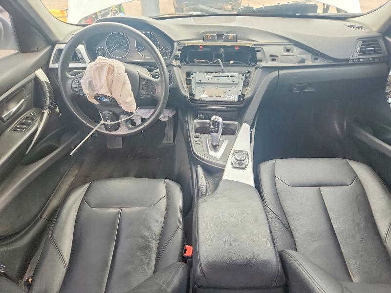 2013 BMW VIN WBA3A5G5XDNP23076 COPART salvage auction — FRONT END, VA - CERT OF TITLE - SALVAGE, sold $600 on 2026-08-03 (photo 8)