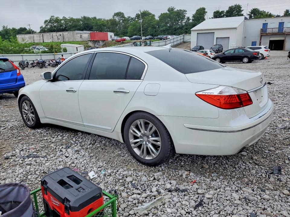 2010 Hyundai Genesis VIN KMHGC4DE4AU087152 COPART salvage auction — FRONT END, KY - CERT OF TITLE-SALVAGE (P), sold $650 on 2026-07-17 (photo 2)