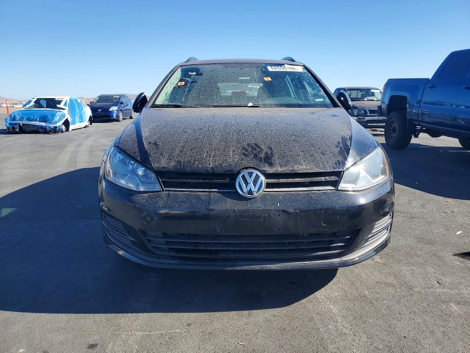 2015 Volkswagen VIN 3VWC17AU4FM519320 COPART salvage auction — MECHANICAL, Ca - Dis/Dlr/Exp Only Clean Title, sold $1,000 on 2026-07-29 (photo 5)