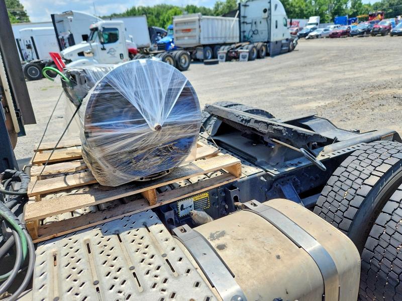 2017 Mack 600 rd600 VIN 1M1AW01X0HM009378 COPART salvage auction — STRIPPED, MS - CERTIFICATE OF TITLE (P), sold $10 on 2026-08-26 (photo 6)