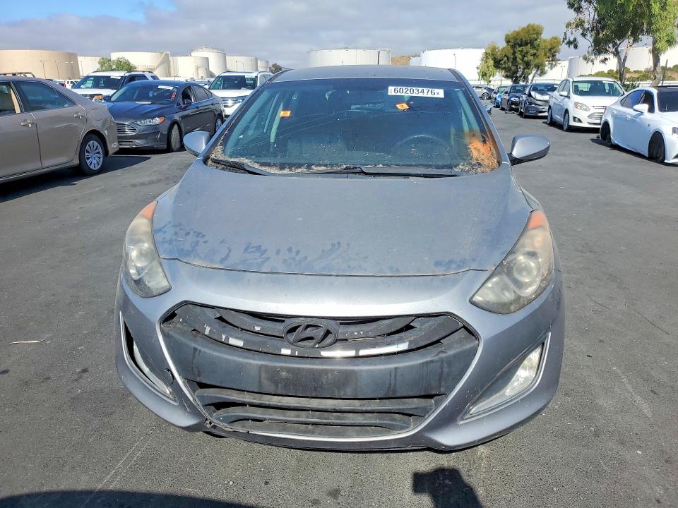 2014 Hyundai Elantra VIN KMHD35LH6EU193922 COPART salvage auction — VANDALISM, Ca - Dis/Dlr/Exp Only Clean Title, sold $1,000 on 2026-07-27 (photo 5)