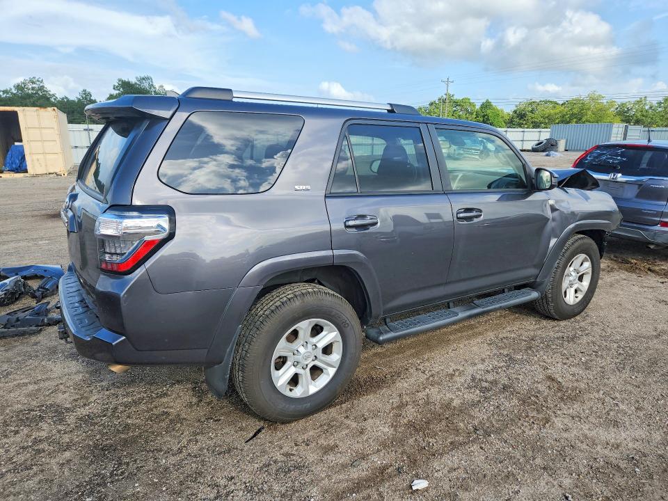 2022 Toyota 4runner VIN JTEEU5JRXN5254597 COPART salvage auction — FRONT END, Salvage Title, sold $8,700 on 2026-08-20 (photo 3)