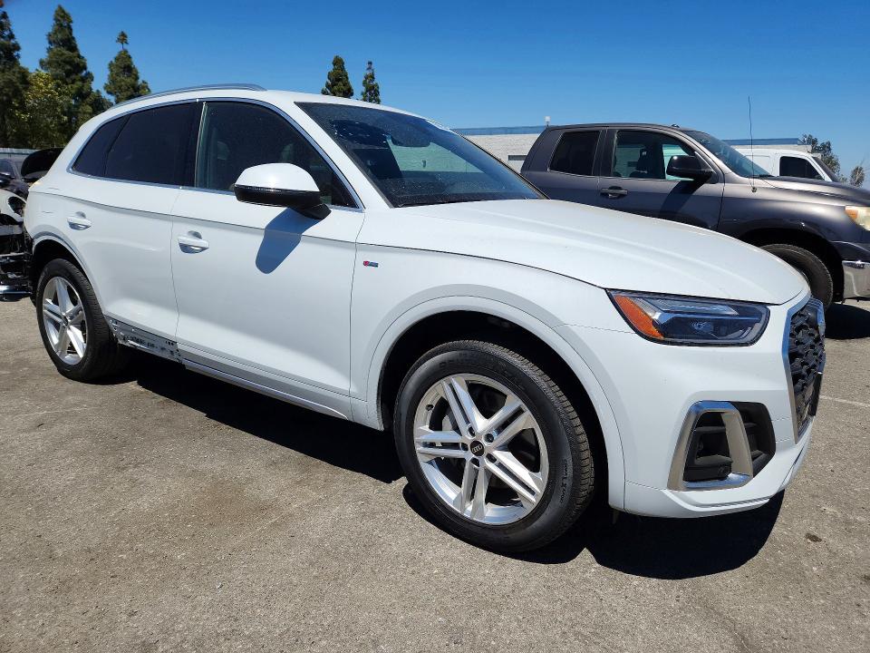 2022 Audi Q5 VIN WA1G2AFY6N2081362 COPART salvage auction — REAR END, Ca - Salvage Certificate, sold $400 on 2026-07-21 (photo 4)