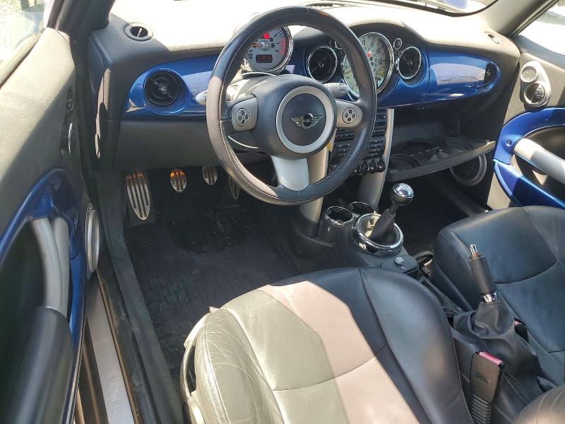 2005 Mini Cooper VIN WMWRH33415TF80638 COPART salvage auction — FRONT END, Nc - Salvage Certificate Of Title, sold $4,100 on 2026-08-20 (photo 8)