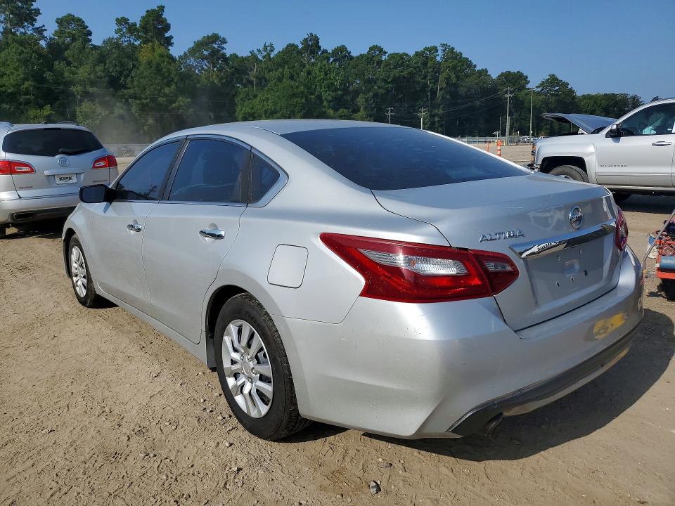 2018 Nissan Altima VIN 1N4AL3AP7JC199773 COPART salvage auction — MINOR DENT/SCRATCHES, LA - CERTIFICATE OF TITLE, sold $1,000 on 2026-07-31 (photo 2)