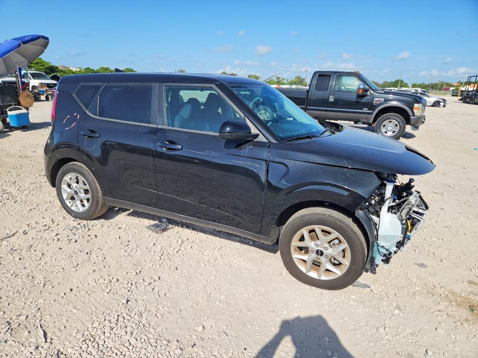 2025 Kia Soul VIN KNDJ23AU2S7949142 COPART salvage auction — FRONT END, Fl - Cert Of Title Slvg Rebuildable, sold $15 on 2026-07-30 (photo 4)