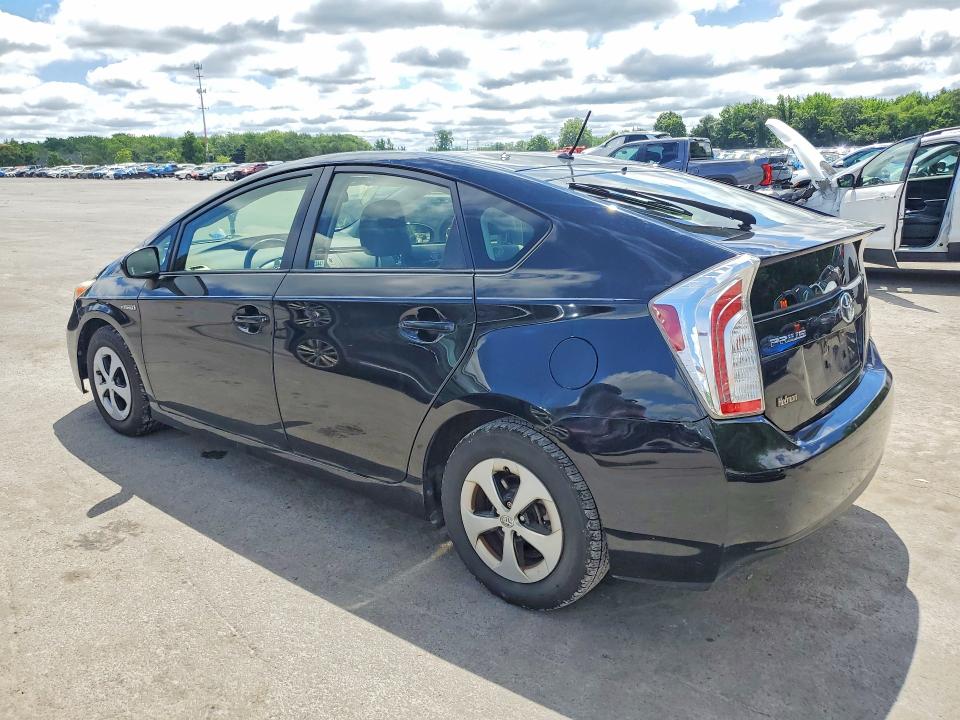 2015 Toyota Prius VIN JTDKN3DU3F0464031 COPART salvage auction — WATER/FLOOD, Nj - Cert Of Title-Salvage Flood, sold $825 on 2026-07-21 (photo 2)