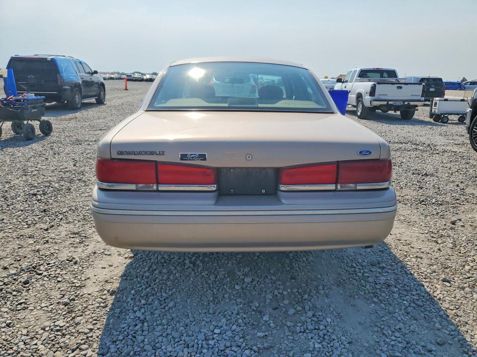 1997 Ford Crown victoria VIN 2FALP74W3VX228086 COPART salvage auction — FRONT END, Co - Salvage Title, sold $350 on 2026-07-23 (photo 6)