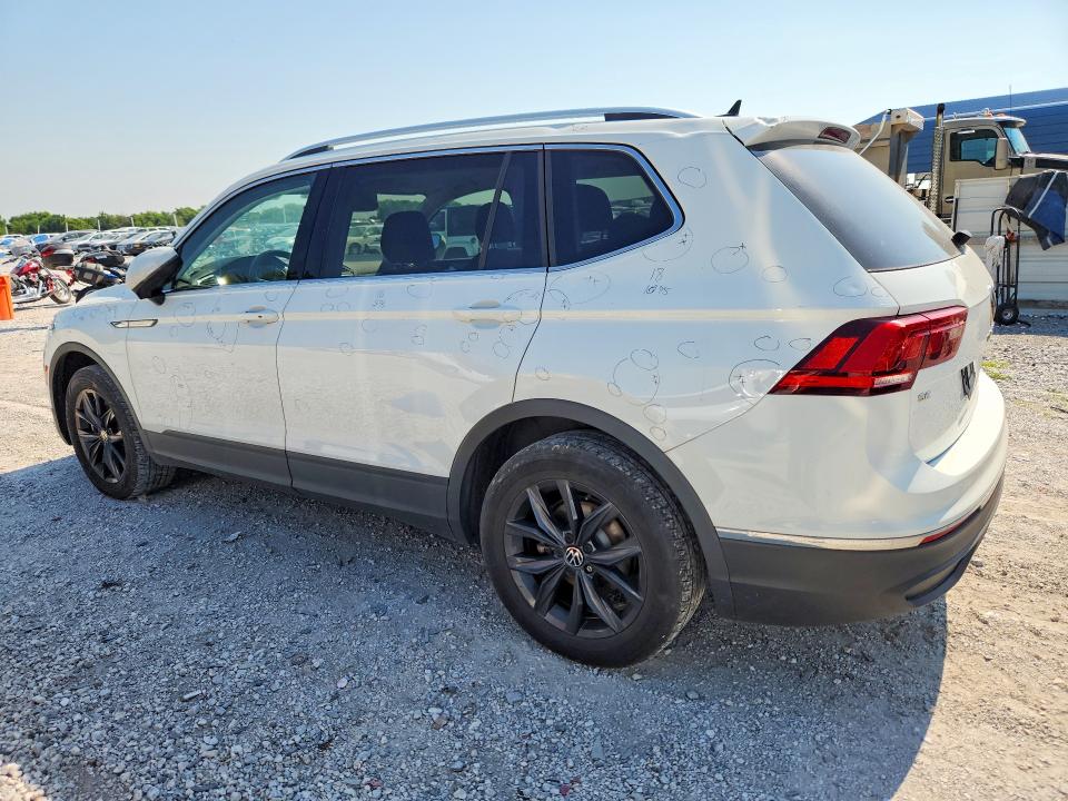 2024 Volkswagen Tiguan VIN 3VV3B7AX5RM094139 COPART salvage auction — HAIL, Ar - Cert Of Title-Salvage, sold $10,600 on 2026-08-26 (photo 2)