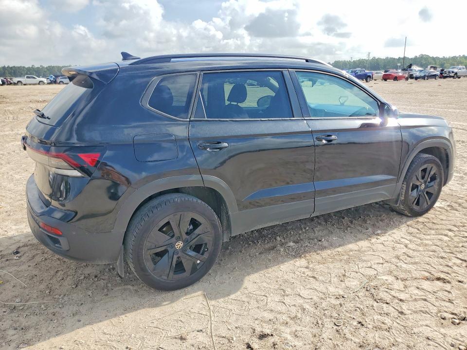 2025 Volkswagen Taos VIN 3VV3C7B25SM007815 COPART salvage auction — NORMAL WEAR, Tx - Certificate Of Title, sold $3,200 on 2026-07-31 (photo 3)