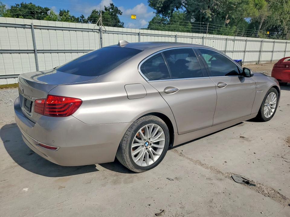 2015 BMW 5er VIN WBA5A5C54FD515010 COPART salvage auction — FRONT END, Tx - Salvage Vehicle Title, sold $70 on 2026-07-28 (photo 3)
