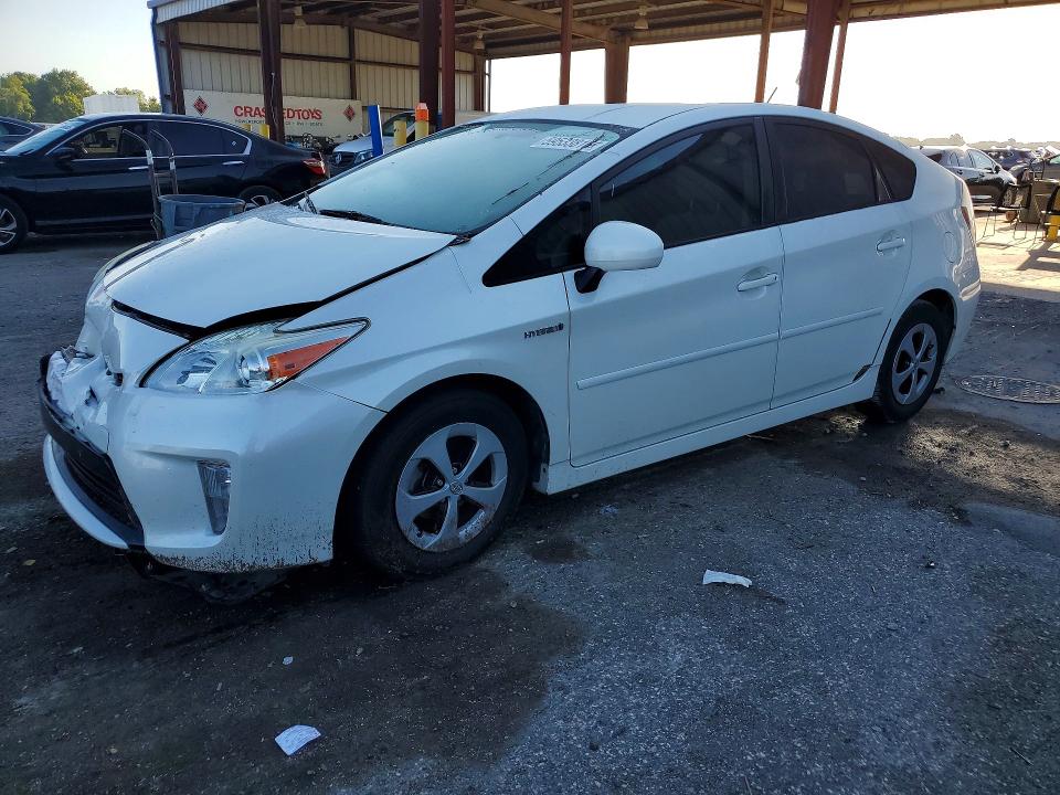 2015 Toyota Prius VIN JTDKN3DU7F1976899 COPART salvage auction — FRONT END, Salvage Title, sold $1,500 on 2026-07-24 (photo 1)