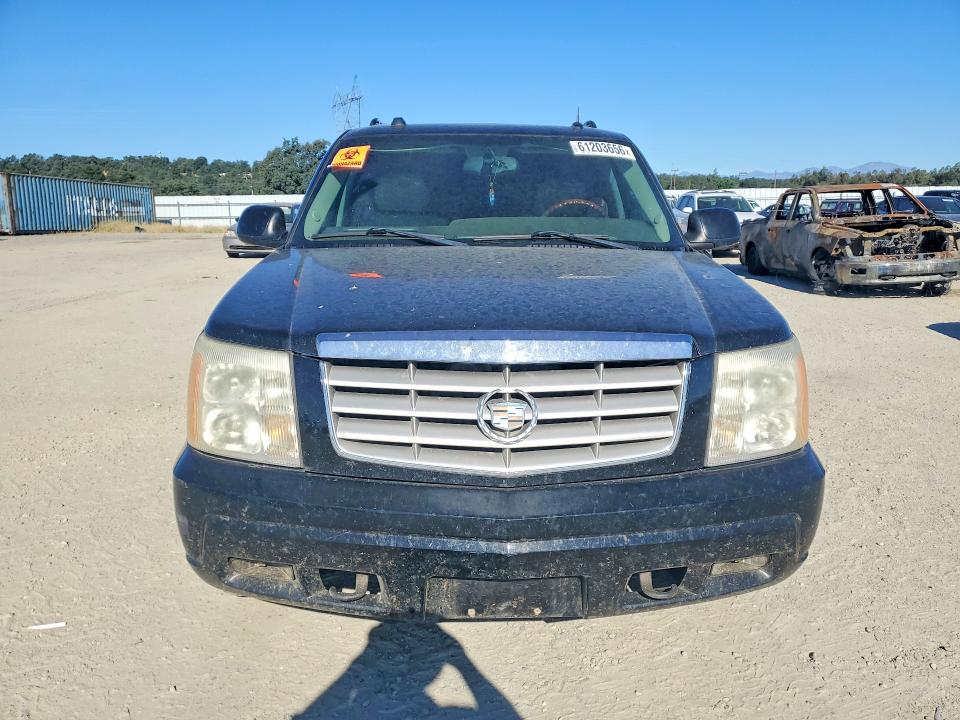 2005 Cadillac Escalade VIN 3GYFK66N85G267250 COPART salvage auction — REAR END, CA - CERT OF TITLE-SALVAGED, sold $100 on 2026-07-24 (photo 5)