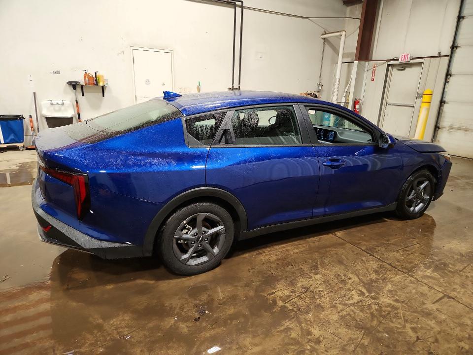 2025 Kia K4 VIN 3KPFT4DEXTE268502 COPART salvage auction — FRONT END, Fl - Certificate Of Title, sold $7,200 on 2026-07-29 (photo 3)