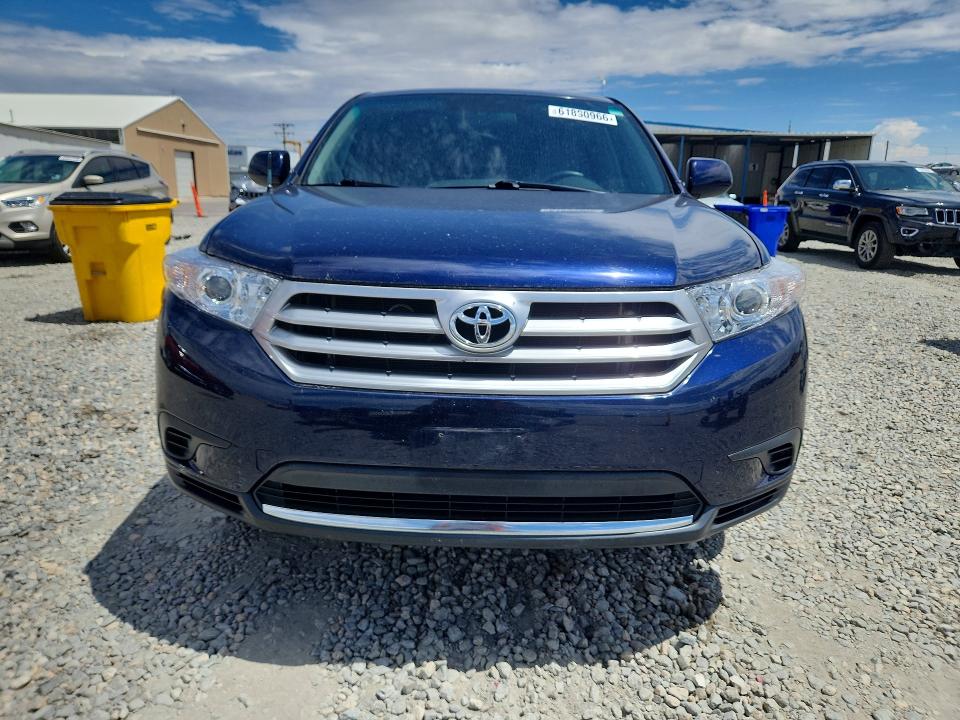 2012 Toyota Highlander VIN 5TDBK3EH7CS145721 COPART salvage auction — REAR END, Co - Public - Salvage Title, sold $2,750 on 2026-07-28 (photo 5)