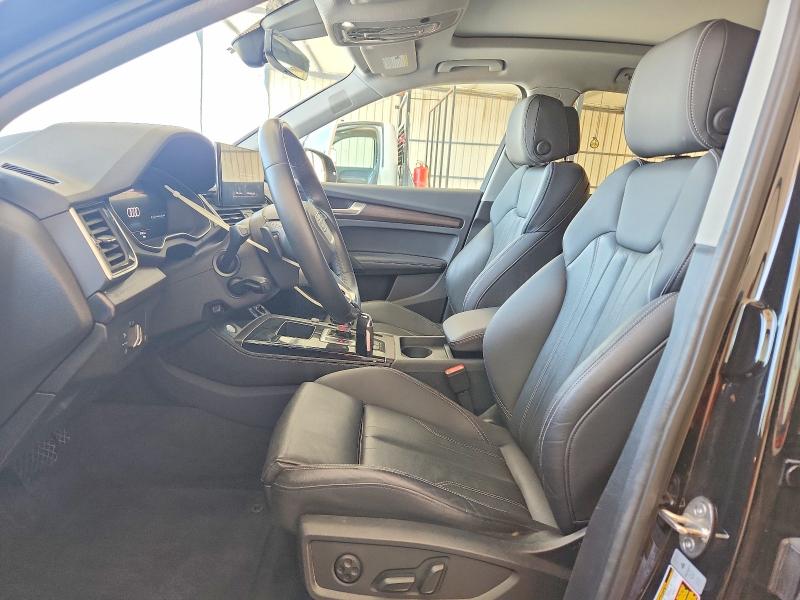 2024 Audi Q5 VIN WA1EAAFY5R2064374 COPART salvage auction — MINOR DENT/SCRATCHES, Tx - Certificate Of Title (P), sold $15,300 on 2026-07-22 (photo 7)