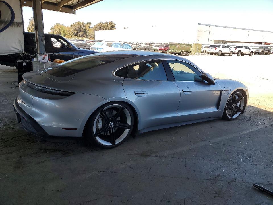 2020 Porsche Taycan VIN WP0AB2Y14LSA51276 COPART salvage auction — MINOR DENT/SCRATCHES, CA - SALVAGE CERTIFICATE, sold $100 on 2026-07-21 (photo 3)
