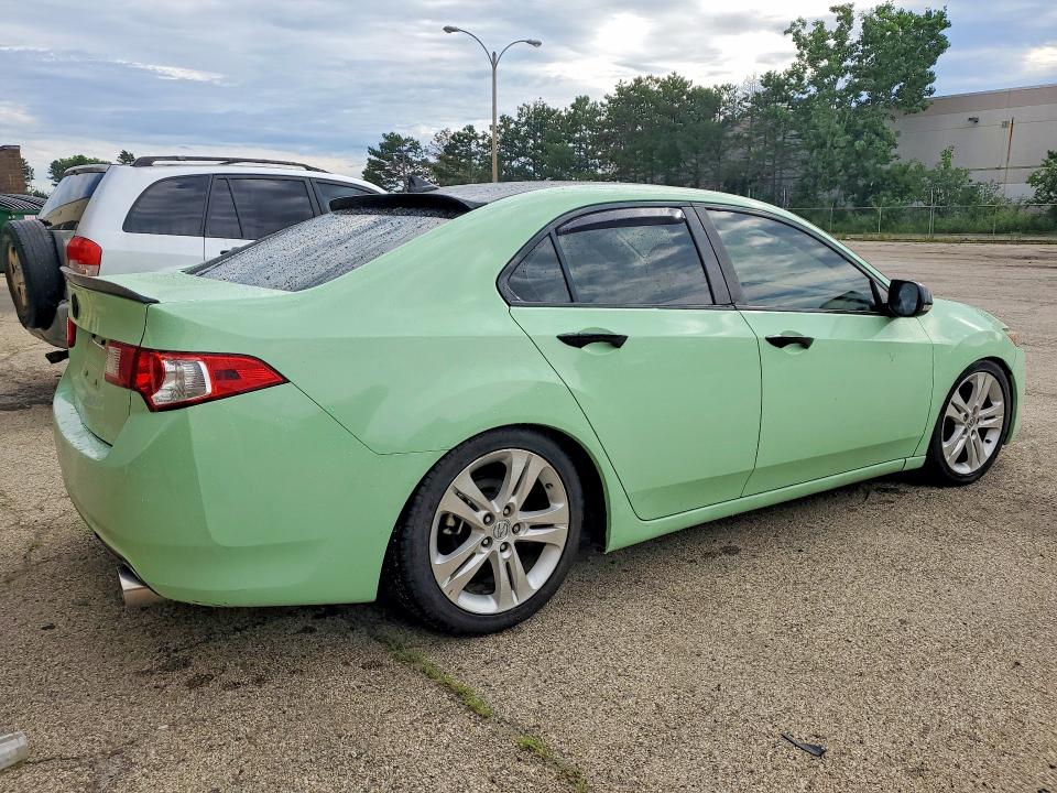 2010 Acura Tsx VIN JH4CU4F4XAC001318 COPART salvage auction — MINOR DENT/SCRATCHES, IL - CERTIFICATE OF TITLE, sold $2,050 on 2026-07-13 (photo 3)