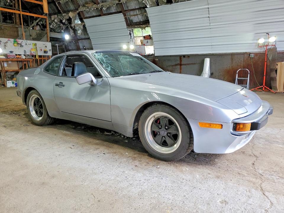 1983 Porsche 944 VIN WP0AA0940DN453471 COPART salvage auction — ROLLOVER, NY - MV-907A SALVAGE CERTIFICATE (P), sold $3,250 on 2026-07-27 (photo 4)