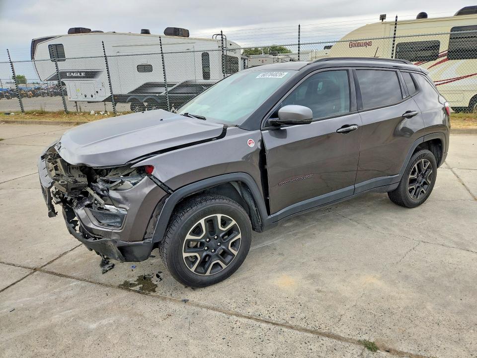 2019 Jeep Compass VIN 3C4NJDDB4KT733387 COPART salvage auction — FRONT END, Ca - Salvage Certificate, sold $975 on 2026-07-27 (photo 1)