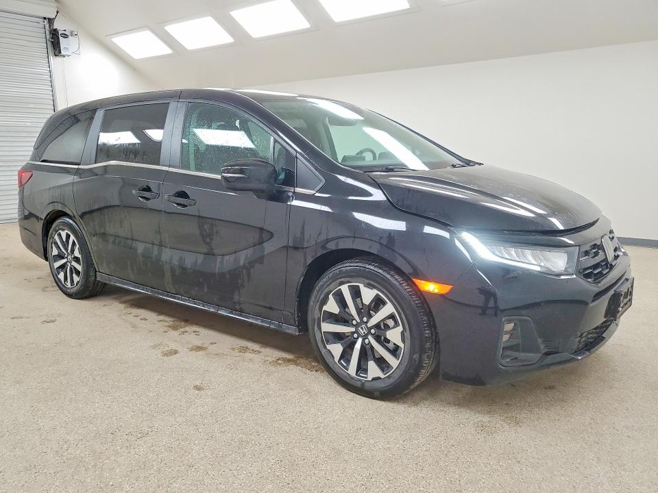 2025 Honda Odyssey VIN 5FNRL6H62SB085874 COPART salvage auction — SIDE, Nv - Certificate Of Title (P), sold $300 on 2026-07-27 (photo 4)