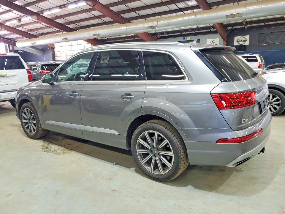 2017 Audi Q7 VIN WA1VABF75HD029785 COPART salvage auction — MINOR DENT/SCRATCHES, MA - CERTIFICATE OF TITLE (P), sold $5,800 on 2026-07-10 (photo 2)