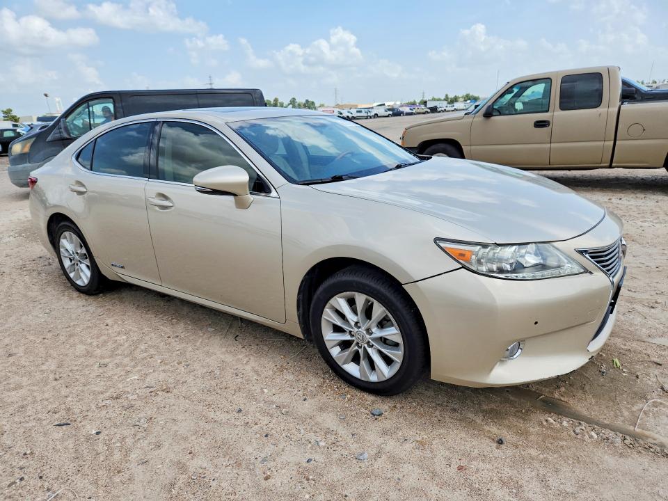 2013 Lexus Es 300h VIN JTHBW1GG7D2008248 COPART salvage auction — NORMAL WEAR, Tx - Certificate Of Title, sold $700 on 2026-07-28 (photo 4)
