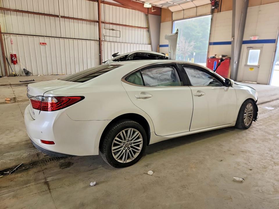 2014 Lexus Es 350 VIN JTHBK1GG5E2095046 COPART salvage auction — ALL OVER, Va - Certificate Of Title, sold $225 on 2026-07-24 (photo 3)