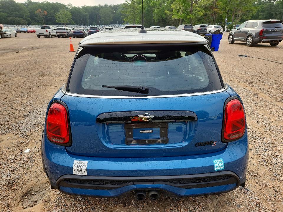 2022 Mini Cooper VIN WMW53DH06N2R21818 COPART salvage auction — FRONT END, Nc - Salvage Certificate Of Title, sold $4,250 on 2026-08-07 (photo 6)