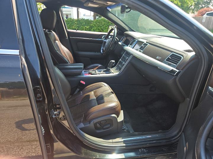 2012 Lincoln Mks VIN 1LNHL9FT8CG806403 COPART salvage auction — NORMAL WEAR, Salvage Title, sold $1,000 on 2026-07-22 (photo 5)