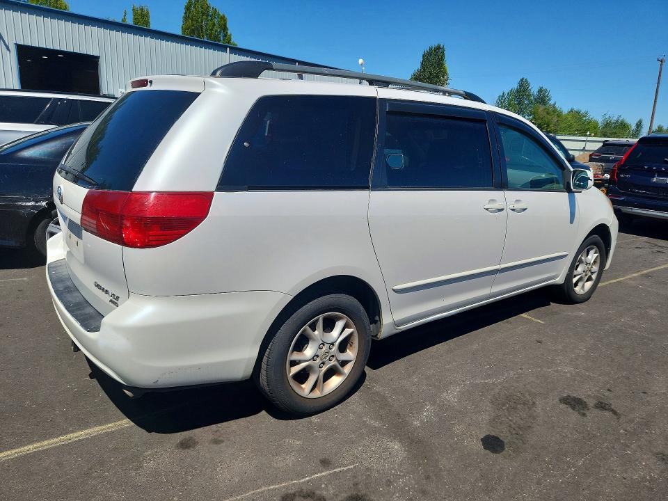 2004 Toyota Sienna VIN 5TDBA22CX4S020252 COPART salvage auction — MECHANICAL, OR - CERT OF TITLE-RECONSTRUCTED, sold $150 on 2026-07-29 (photo 3)