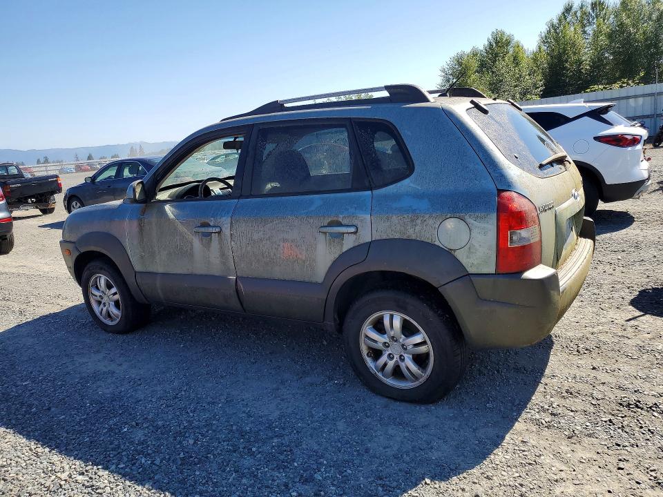 2008 Hyundai Tucson VIN KM8JN72D48U810858 COPART salvage auction — REAR END, WA - VEHICLE CERT OF OWNERSHIP-TITL, sold $300 on 2026-07-27 (photo 2)