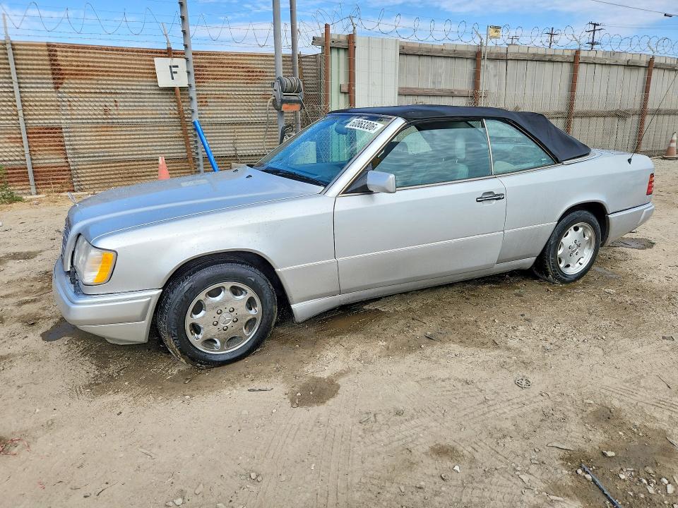 1995 Mercedes-benz E-class VIN WDBEA66E7SC185995 COPART salvage auction — MINOR DENT/SCRATCHES, Nv - Dis/Dlr/Exp Only Clean Title (P), sold $1,750 on 2026-07-27 (photo 1)