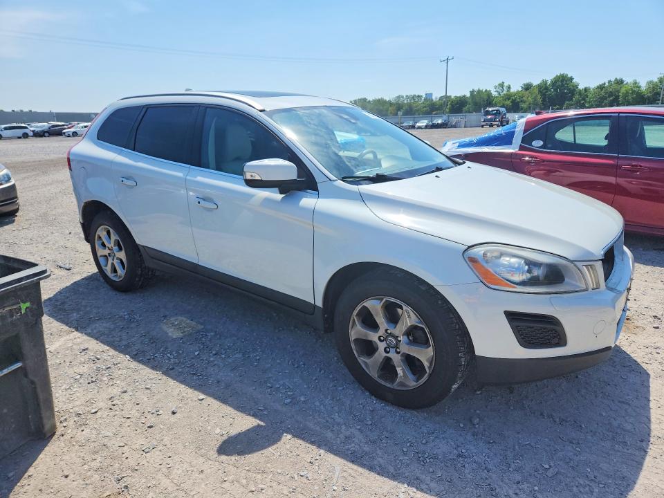 2013 Volvo Xc60 VIN YV4940DZ6D2373555 COPART salvage auction — FRONT END, NY - MV-907A SALVAGE CERTIFICATE, sold $225 on 2026-08-03 (photo 4)
