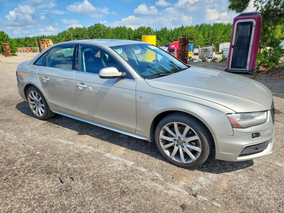 2014 Audi A4 VIN WAUBFAFL5EN012599 COPART salvage auction — REAR END, SC - CERTIFICATE OF TITLE, sold $900 on 2026-07-24 (photo 4)