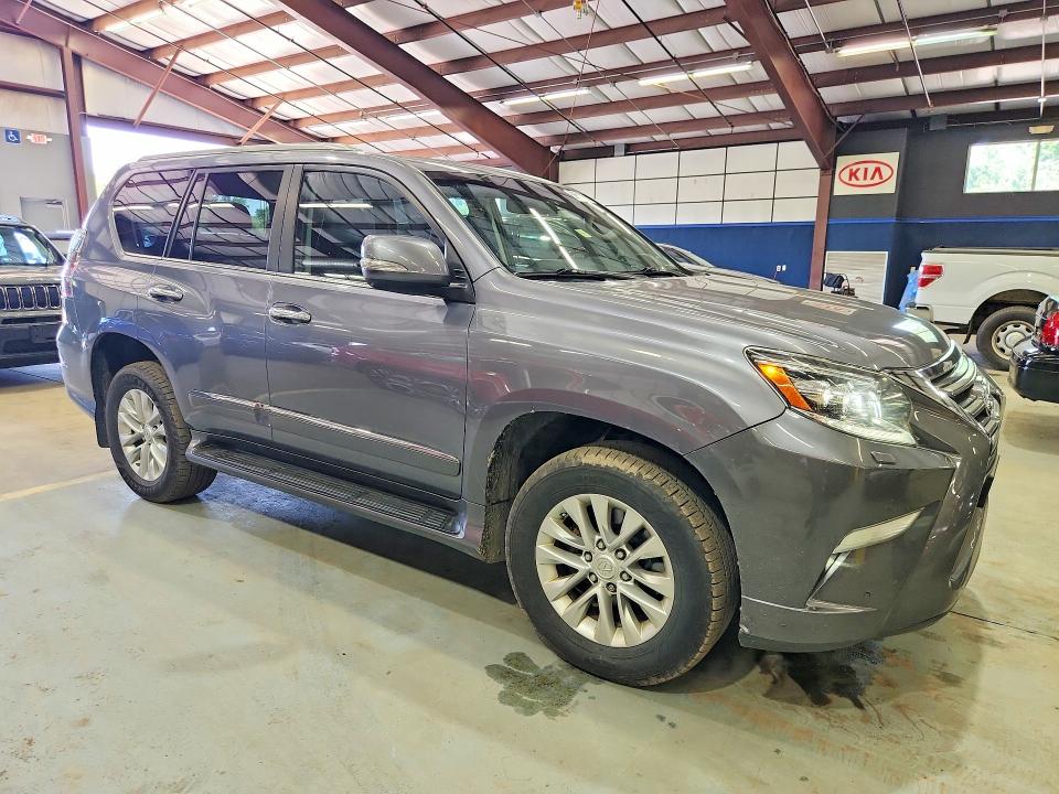 2018 Lexus Gx 460 VIN JTJBM7FX9J5196001 COPART salvage auction — MINOR DENT/SCRATCHES, Ny - Certificate Of Title (P), sold $2,200 on 2026-07-30 (photo 4)