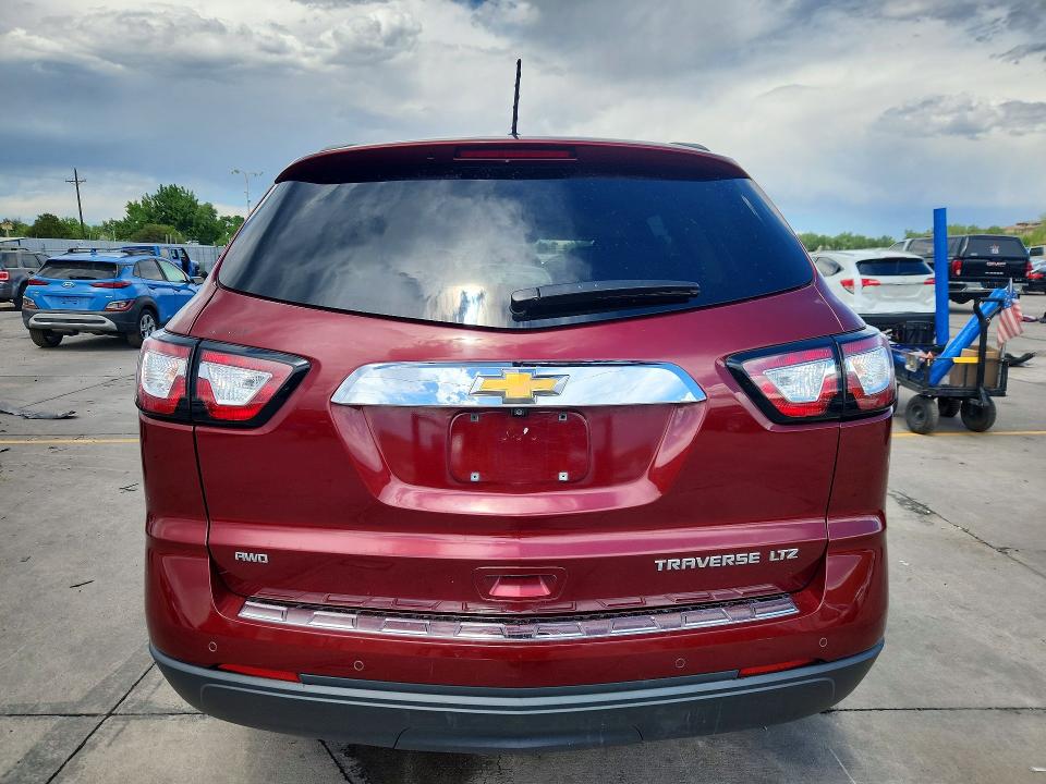 2015 Chevrolet Traverse VIN 1GNKVHKDXFJ333115 COPART salvage auction — HAIL, Co - Certificate Of Title, sold $500 on 2026-07-22 (photo 6)