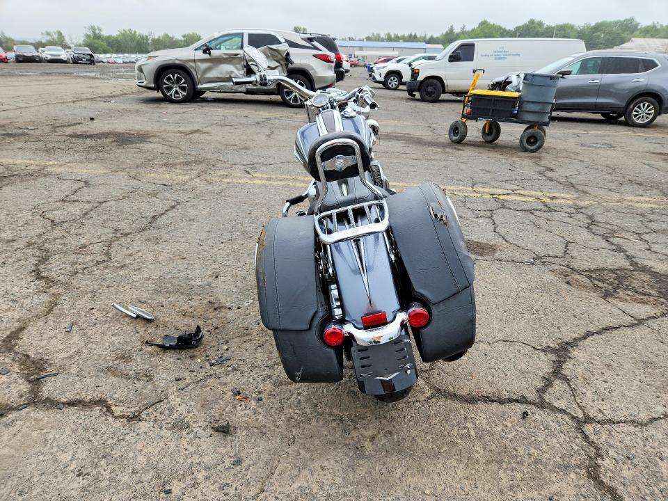 2015 Harley-davidson Softail VIN 1HD1TF915FB957679 COPART salvage auction — FRONT END, Pa - Certificate Of Salvage, sold $4,900 on 2026-07-17 (photo 4)