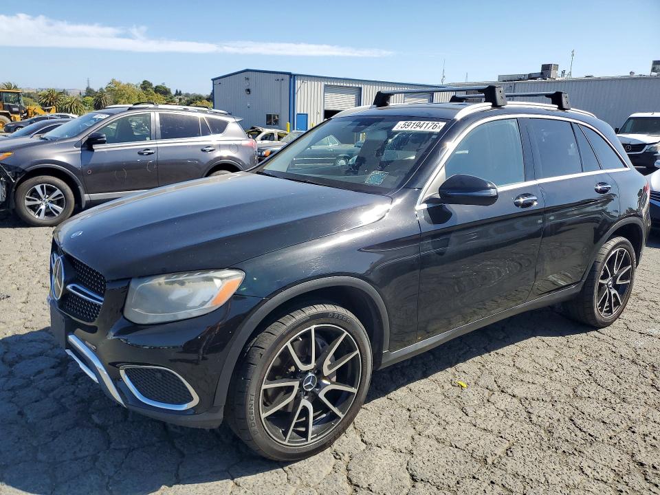 2016 Mercedes-benz Glc VIN WDC0G4JB7GF008908 COPART salvage auction — MINOR DENT/SCRATCHES, CA - CERTIFICATE OF TITLE (P), sold $5,400 on 2026-07-27 (photo 1)