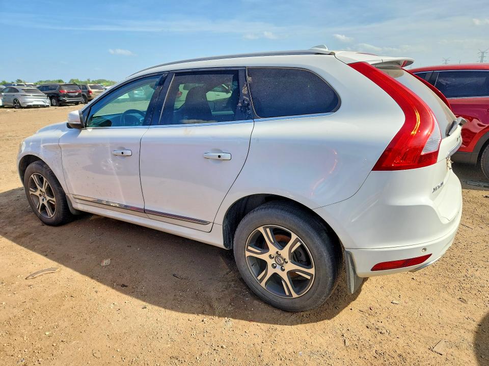 2014 Volvo VIN YV4902DZ5E2522532 COPART salvage auction — MECHANICAL, Il - Certificate Of Title, sold $1,100 on 2026-07-07 (photo 2)