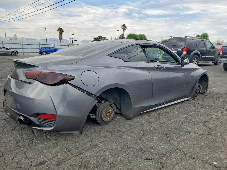 2018 Infiniti Q60 VIN JN1EV7EK2JM343061 COPART salvage auction — VANDALISM, CA - SALVAGE CERTIFICATE, sold $3,150 on 2026-07-30 (photo 3)