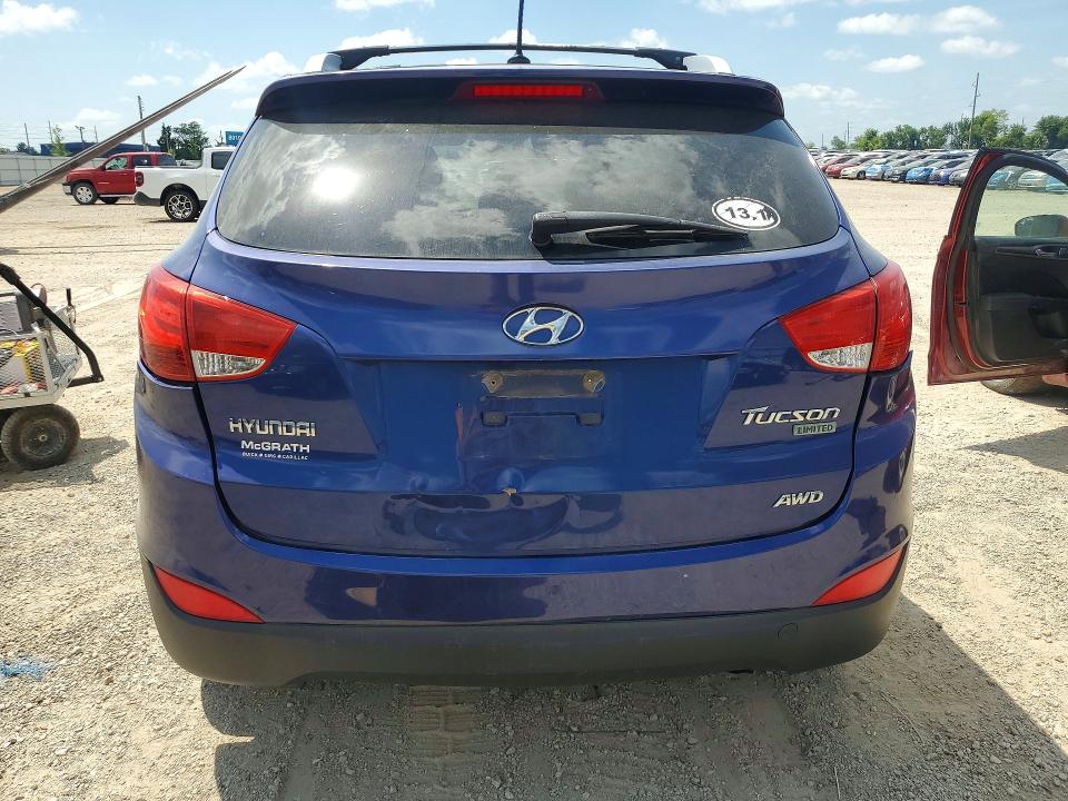 2011 Hyundai Tucson VIN KM8JUCAC2BU213574 COPART salvage auction — HAIL, IA - NON PUBLIC CLEAN TITLE, sold $1,050 on 2026-07-22 (photo 6)