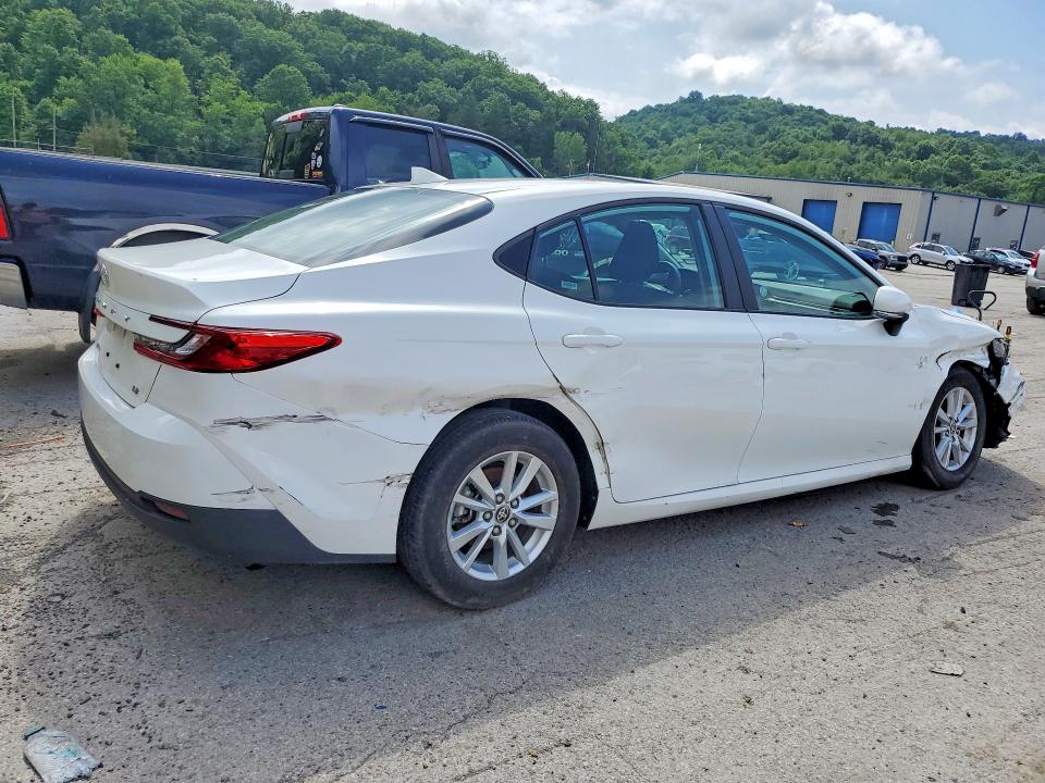 2025 Toyota Camry VIN 4T1DAACK3SU142609 COPART salvage auction — FRONT END, Tx - Salvage Vehicle Title, sold $16,400 on 2026-07-30 (photo 3)