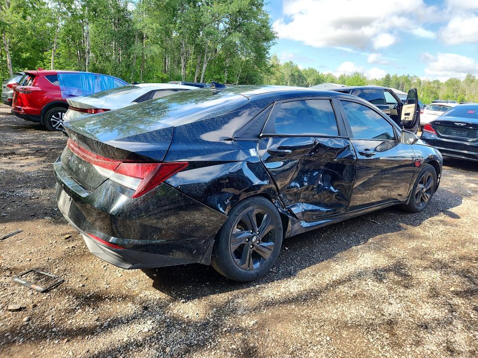 2023 Hyundai Elantra VIN KMHLM4AG4PU609935 COPART salvage auction — SIDE, ON - PERMIT NO BRAND - UNFIT, sold $675 on 2026-07-21 (photo 3)